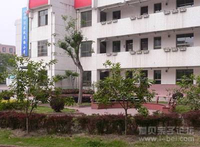 上海市政立路小学