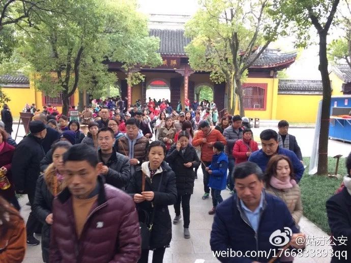 苏州西园寺除夕烧头香活动期间实行交通管制