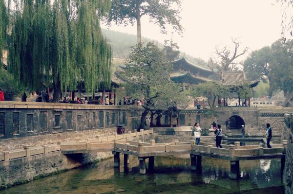 太原旅游 周边旅游 周边旅游攻略 > 古风晋祠,秋色满园