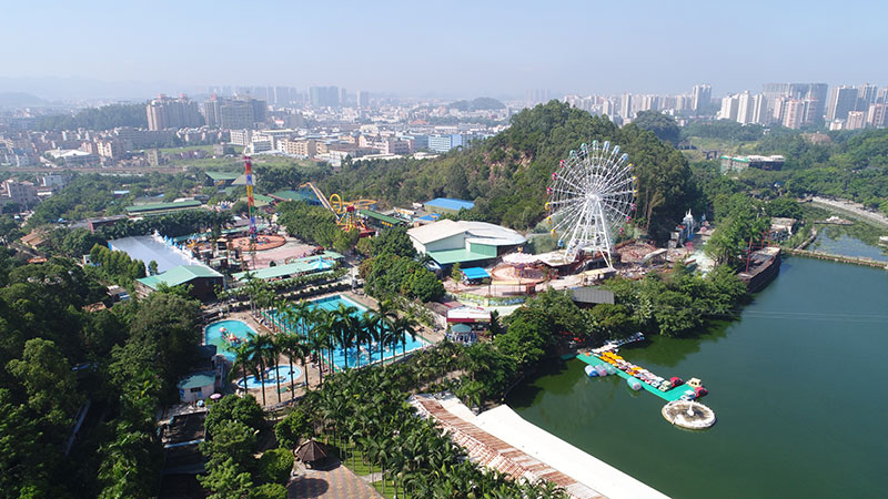 隱賢山莊位於東莞市常平鎮,因明末賢臣李覺斯隱居此而得名,景區佔地